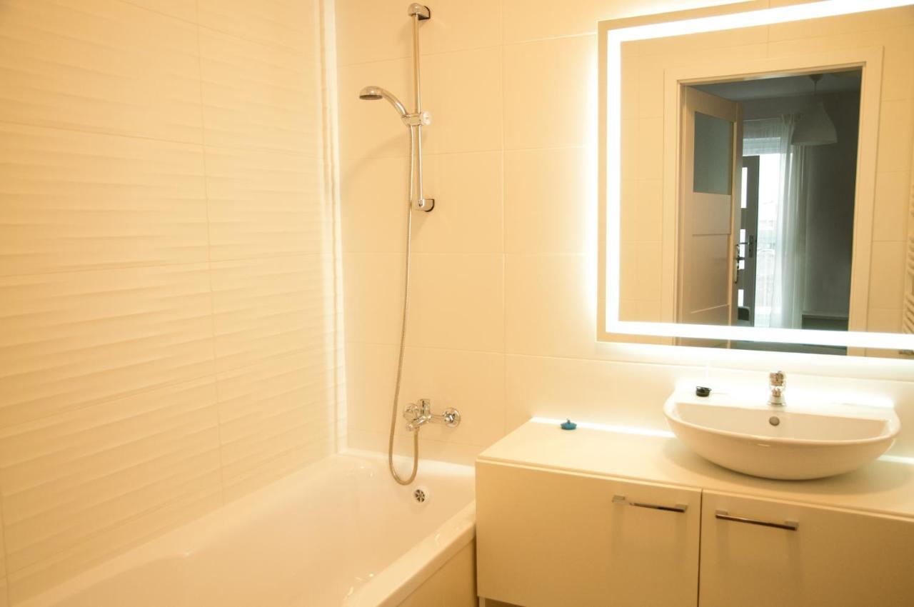 Apartament Verde Лодзь Екстер'єр фото